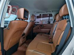 Infiniti QX80